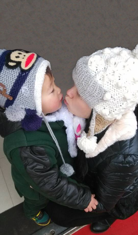 Tingyu Sun reunited with her child